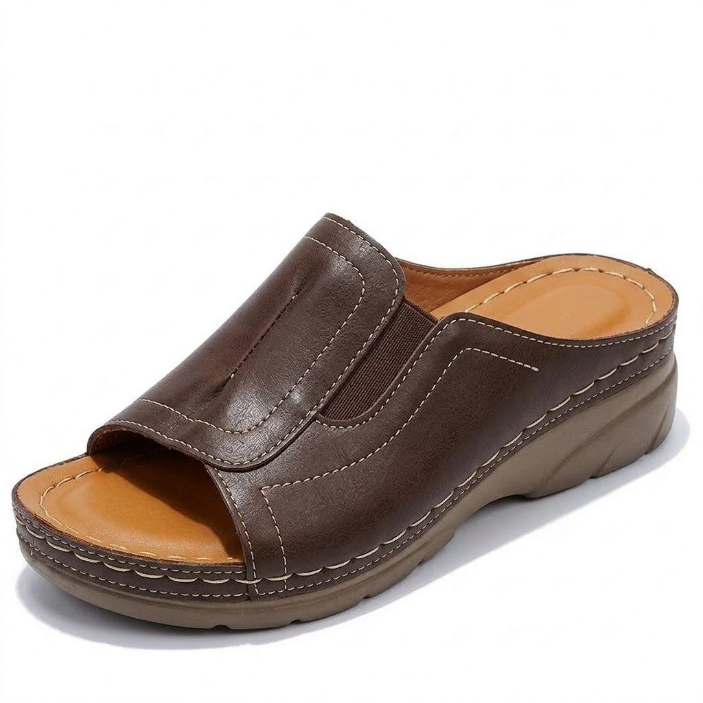 Brown / 13