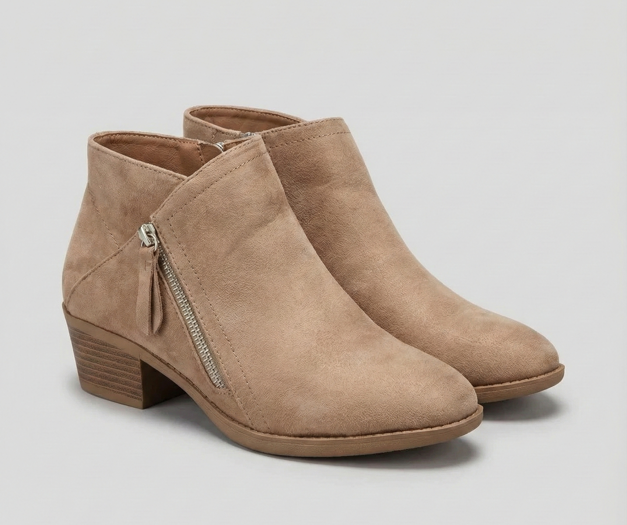 Beige (Almost Sold Out) / 13