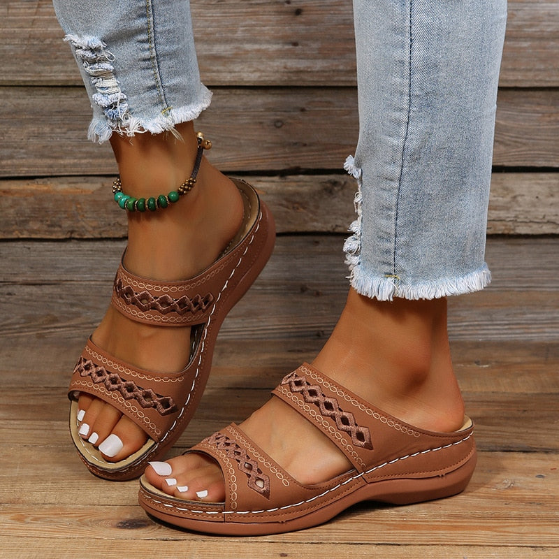 Dark Brown / 12