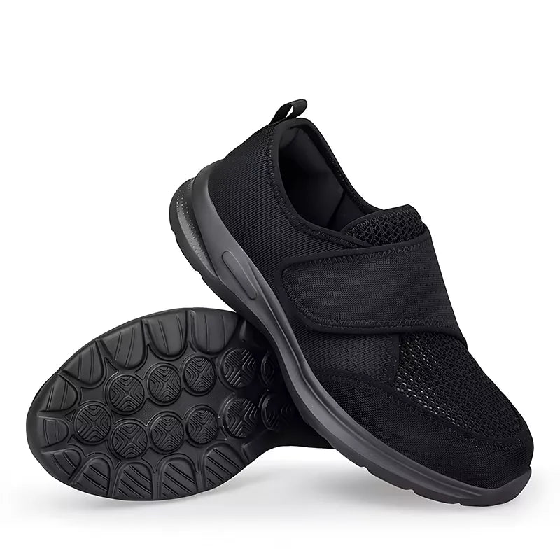 Black / 15