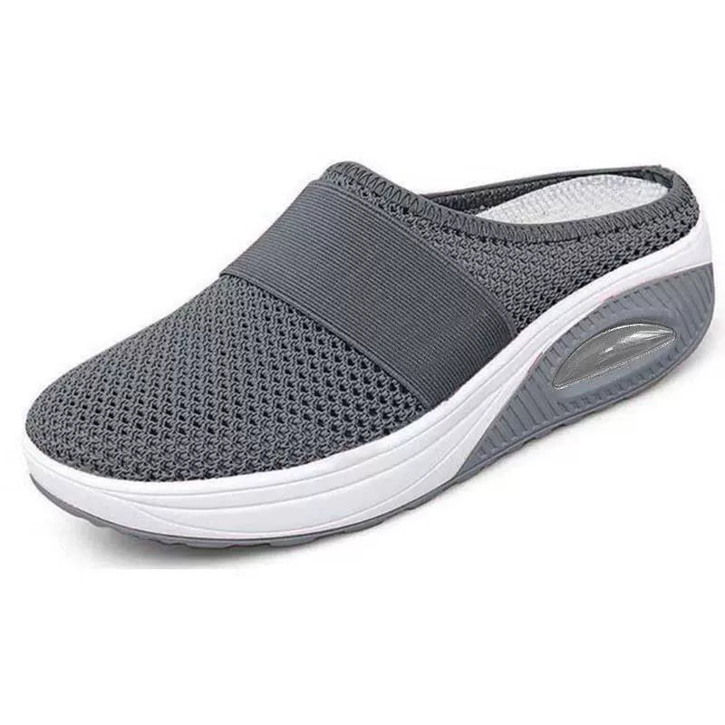 Dark Gray / 13